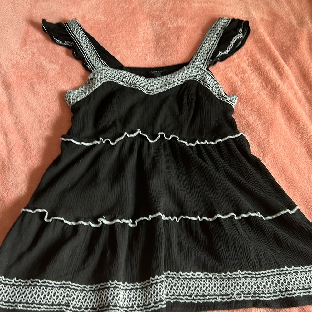 Torrid Boho Black & White Top size 00